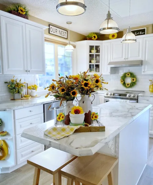sunflower-decorations-in-white-kitchen