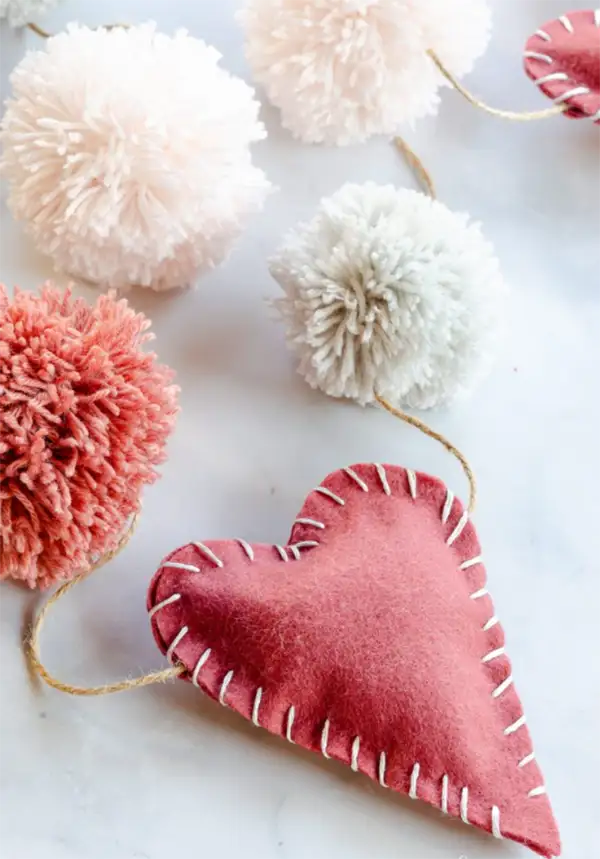 Sweet Valentine Garland with Hearts and Pom Poms