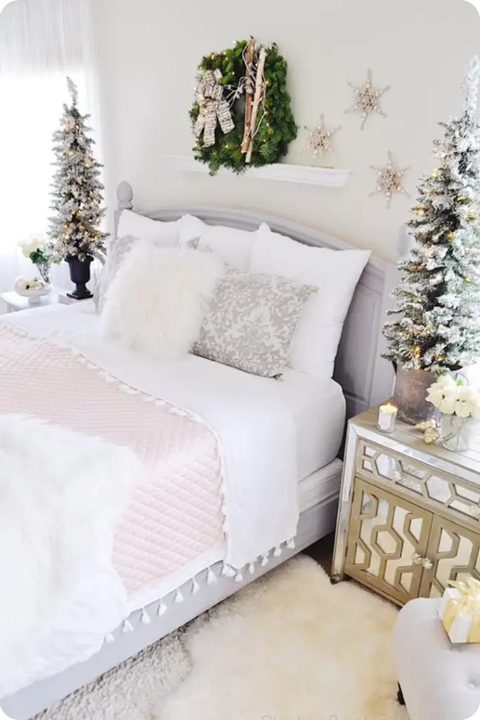 White Christmas Bedroom Decorating Ideas