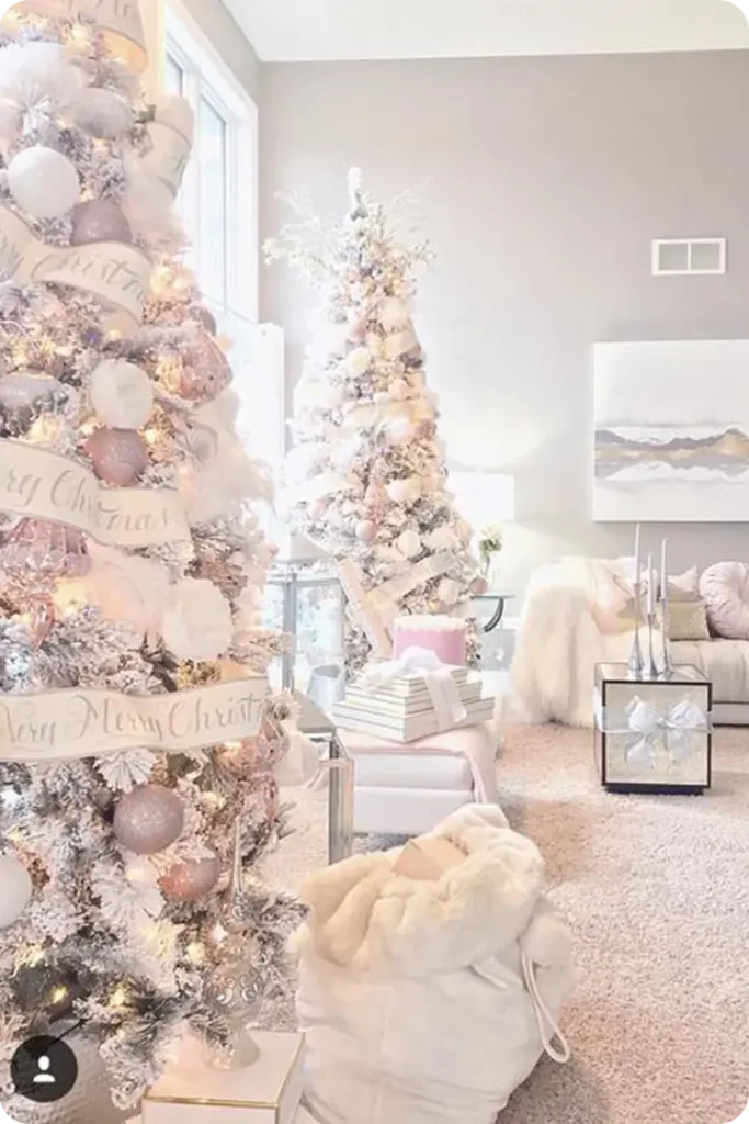 White Christmas Living Room Decor Ideas