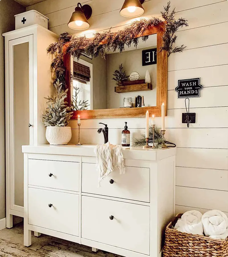 Christmas Bathroom Decor Ideas