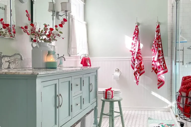 Christmas Bathroom Decor Ideas