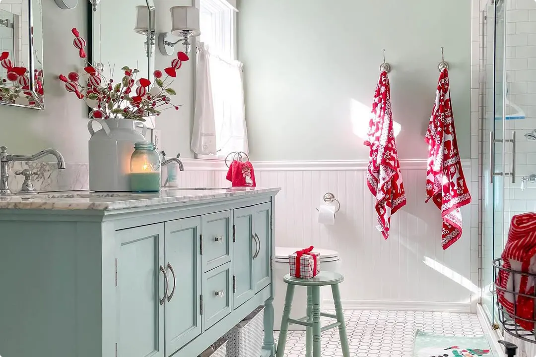 Christmas Bathroom Decor Ideas