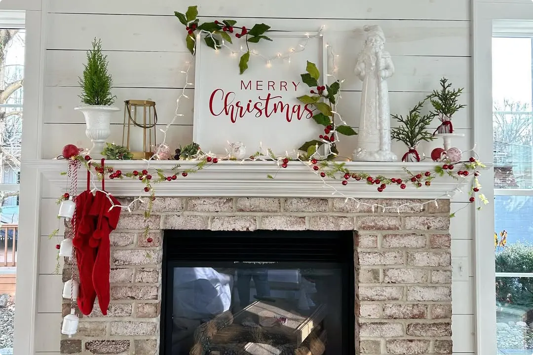 Red and White Christmas Decorations
