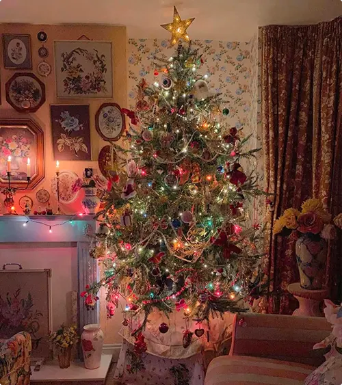 Traditional Christmas Decorations