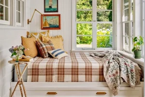 Daybed Ideas For Small Spaces