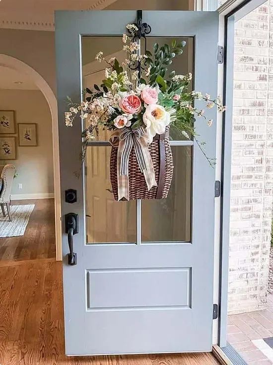 Spring Door Hanger Ideas