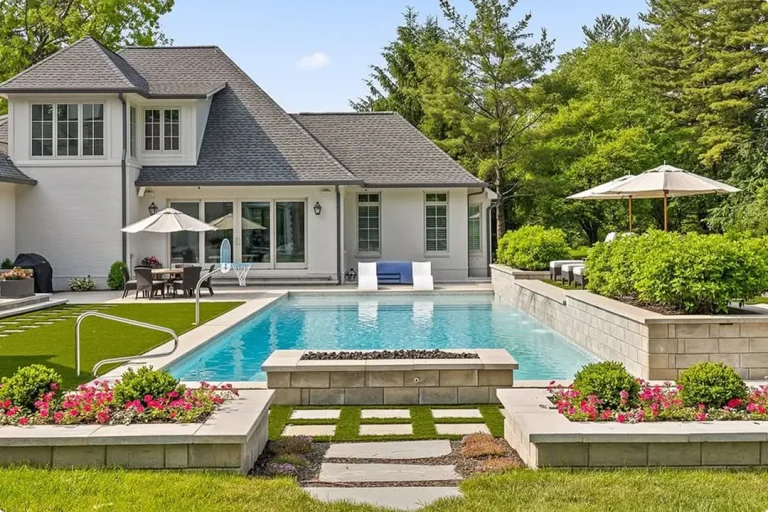 Backyard Landscaping Ideas