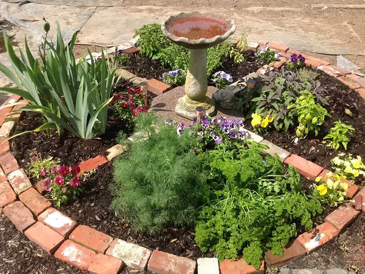 Brick Garden Edging Ideas