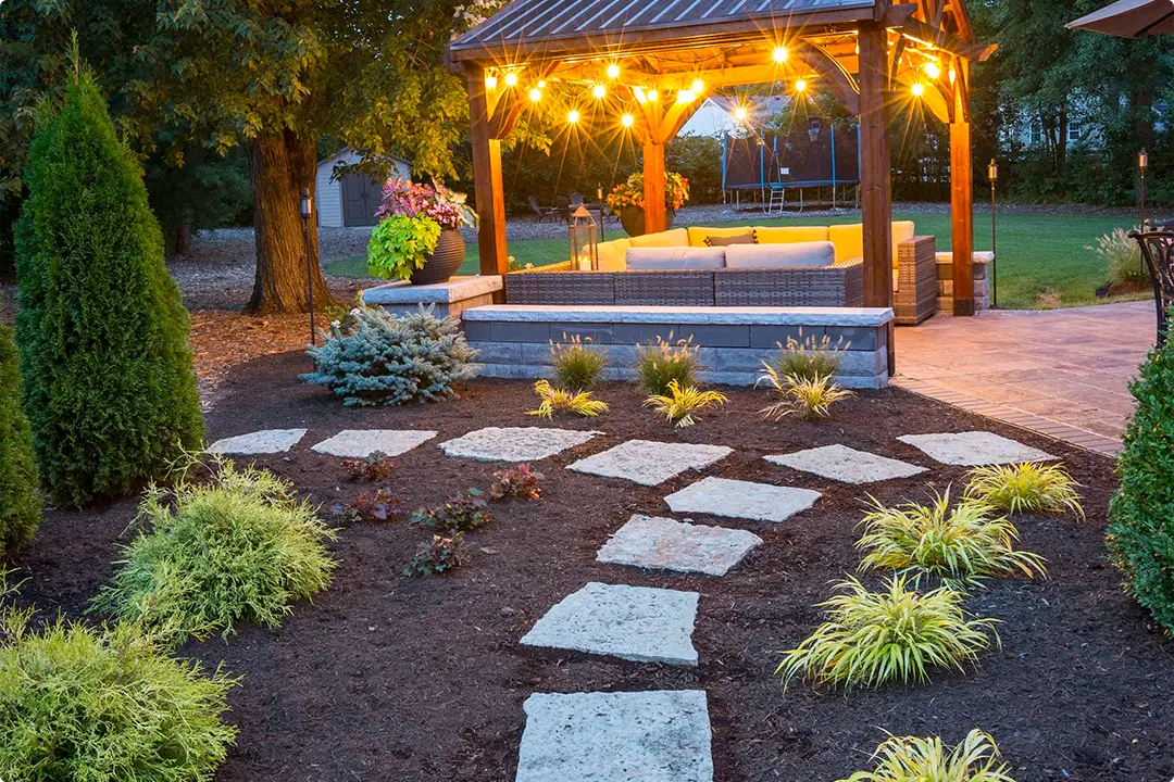How to Lay Pavers for Walkway Areas