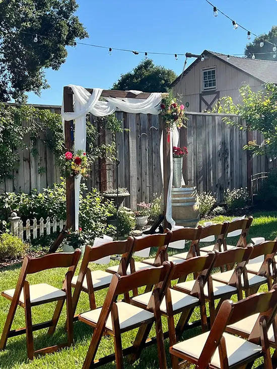 Backyard Wedding Decorations