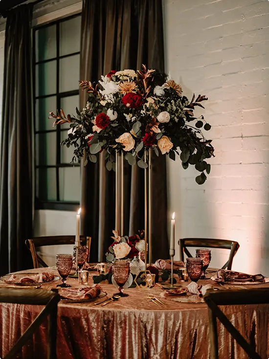 Moody Romantic Wedding Decor Ideas