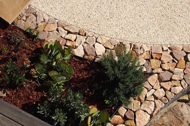 Stone Garden Edging Ideas