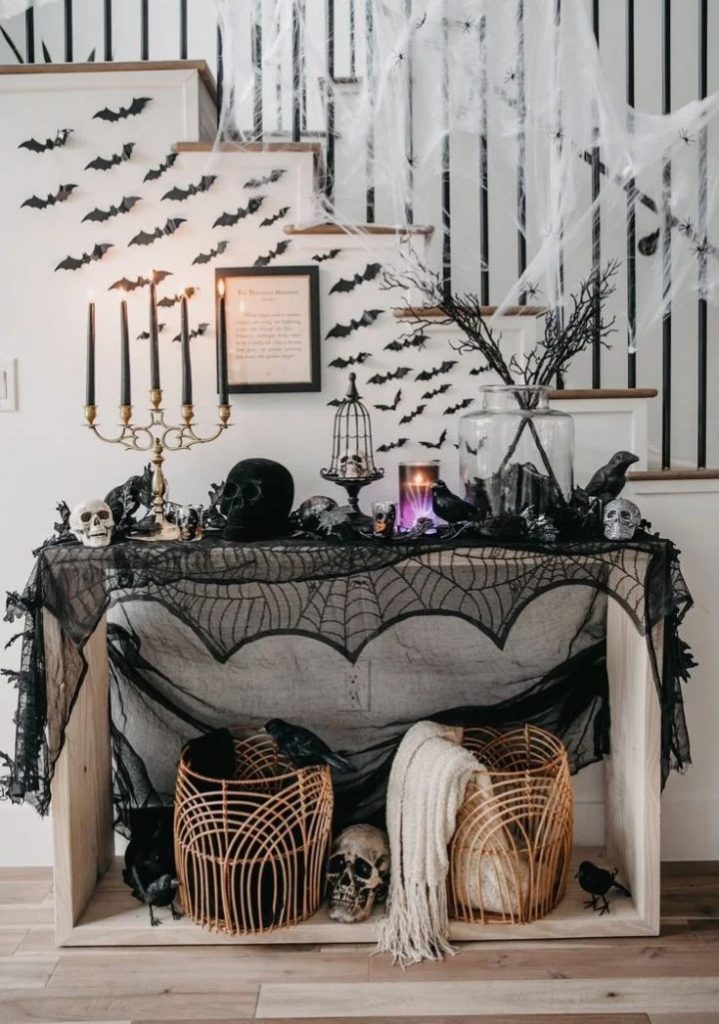 Halloween Entryway Decor Ideas