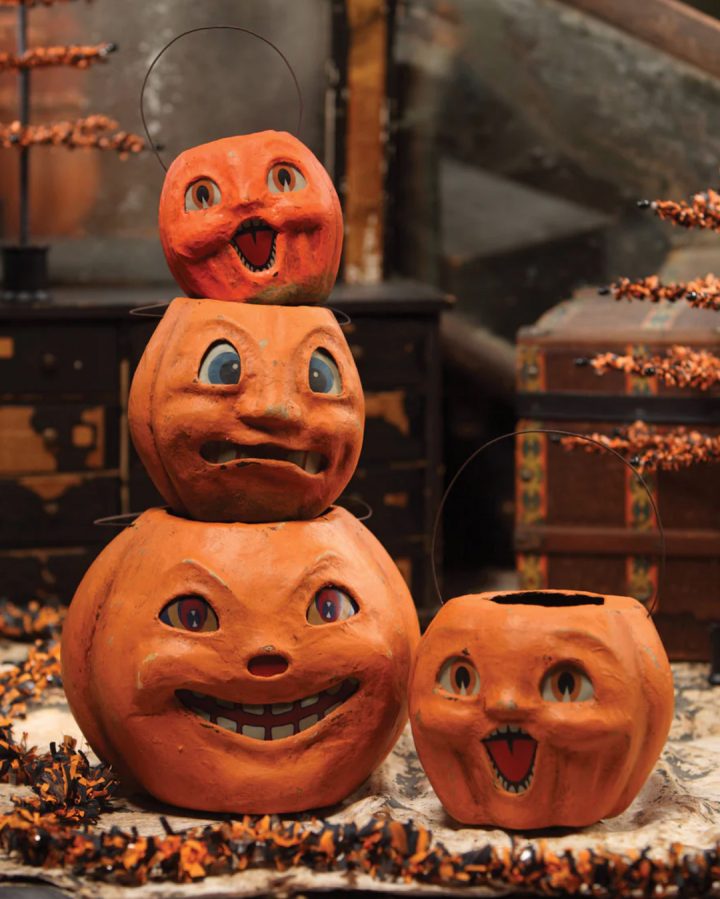 Vintage Halloween Decor Ideas
