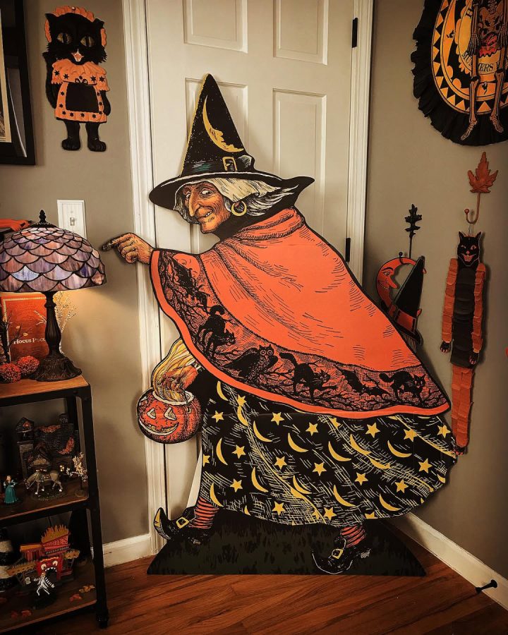 Vintage Halloween Decor Ideas